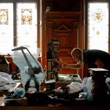 Oliver Schaffer in gebückter Haltung