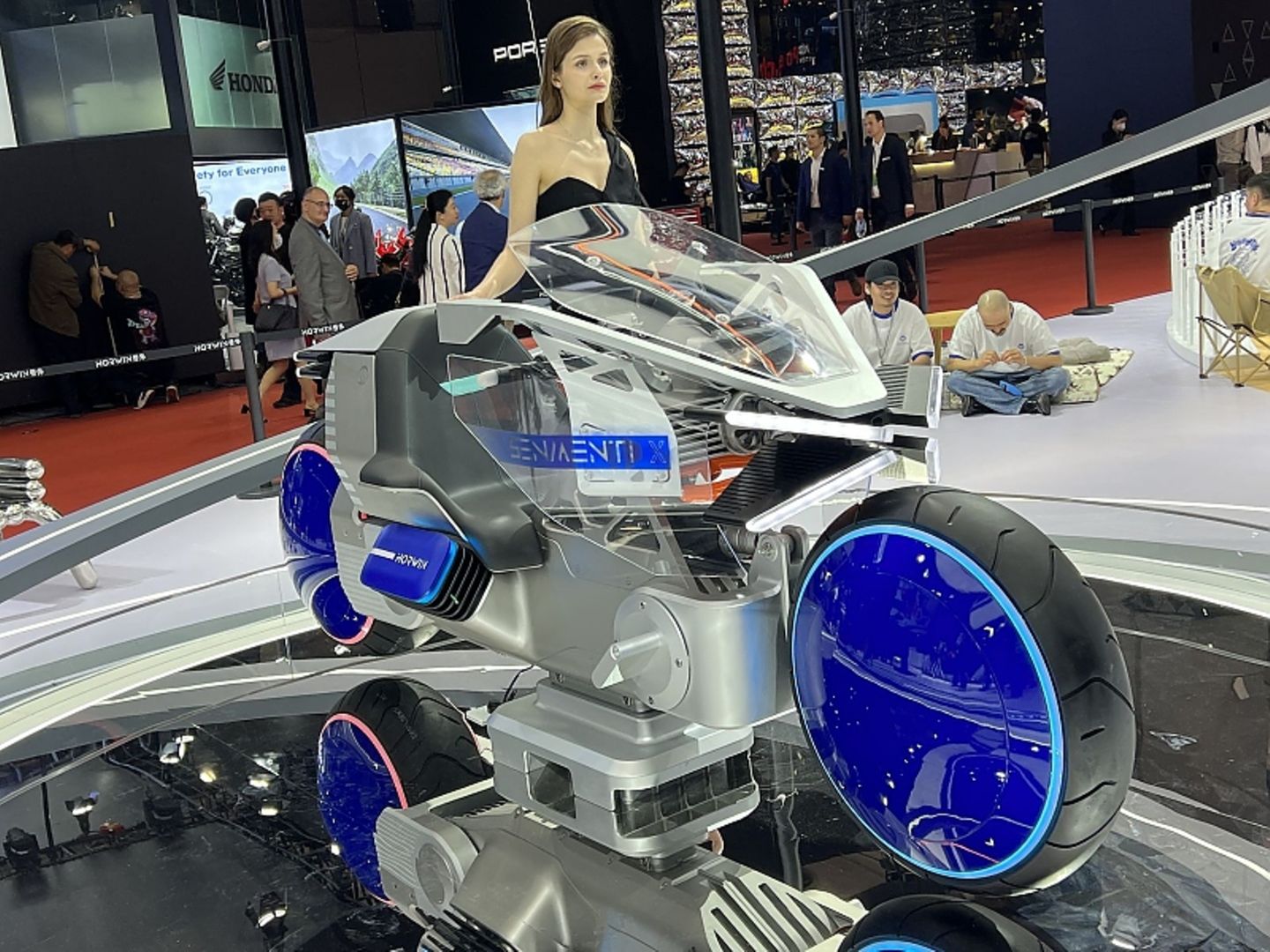 Das Horwin Senmenti X auf der Auto Shanghai