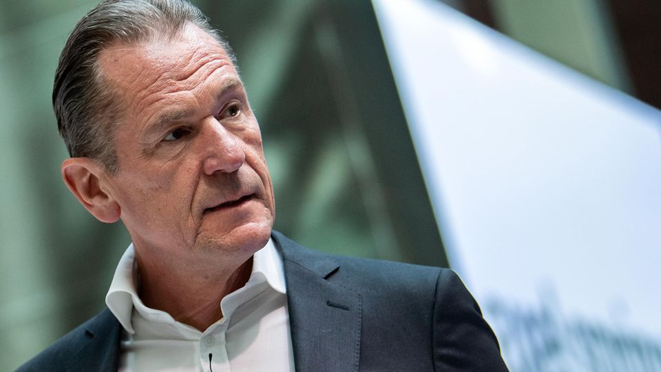 Skandal um Springer-Chef: Medienexperte Jay Rosen: "Döpfner kennt in den USA doch keiner"