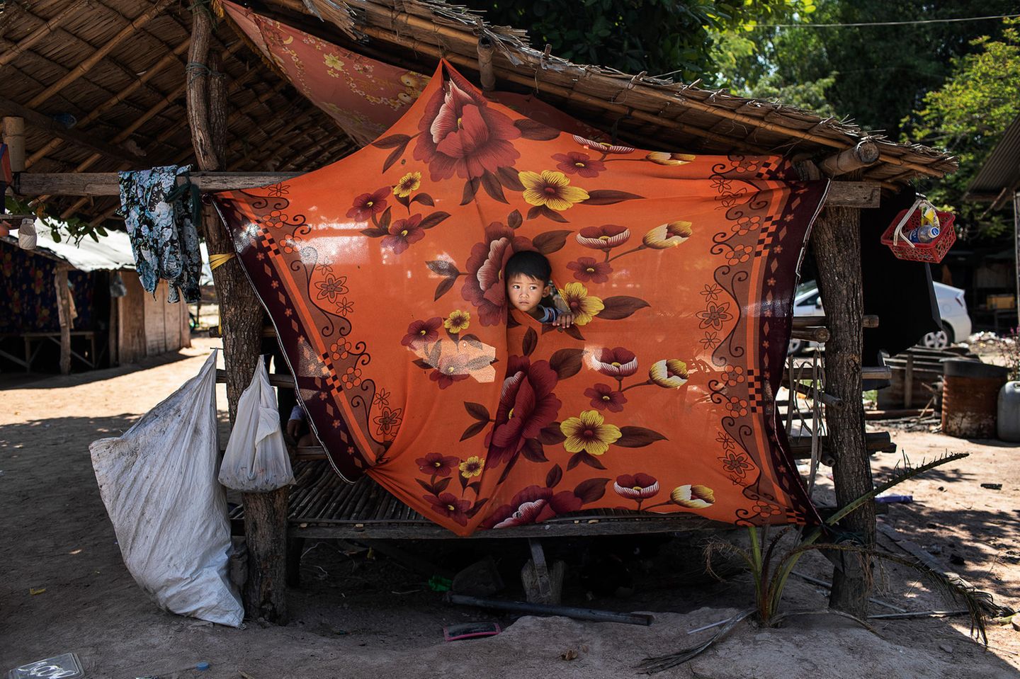 Lobende Erwähnung Südost Asien für Nadia Shira Cohen "Teil von mir" Die Fotografin Nadia Shira Cohen gewann den Honorable Mention in Südost Asien für ihre Portraits von Leihmütternin Kambodscha