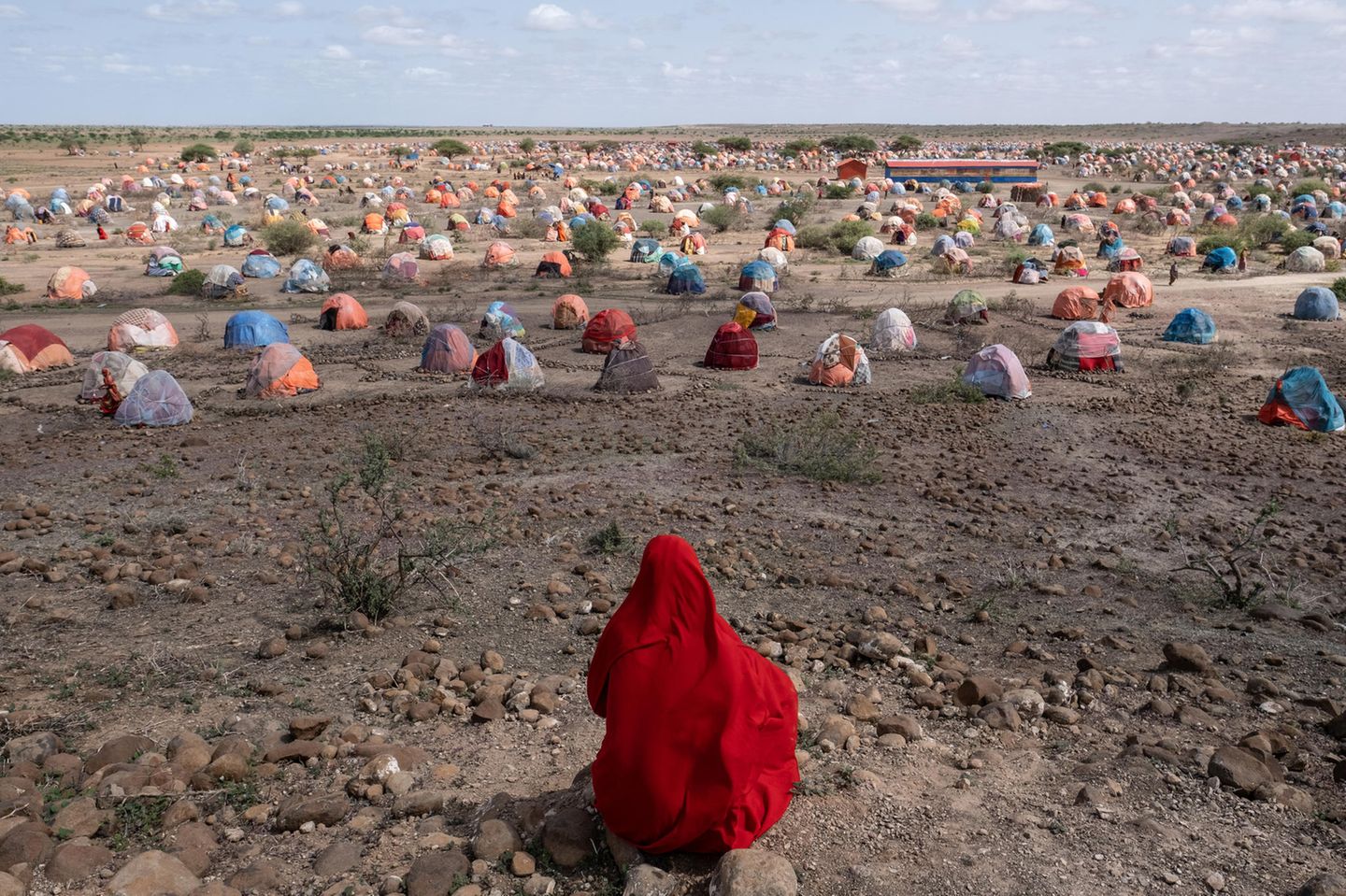 Lobende Erwähnung Afrika für Jonathan Fontaine "Die letzte Reise der Nomaden" Ein Mädchen blickt auf ein Flüchtlingscamp in Ethiopien