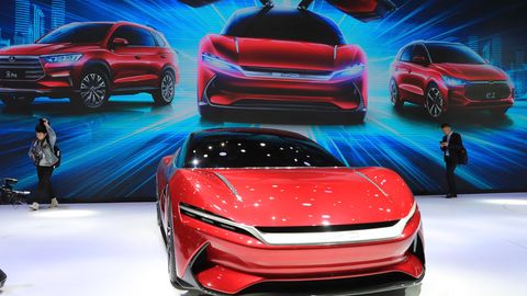 Ein Auto der chinesischen Firma BYD bei der Automesse in Shanghai