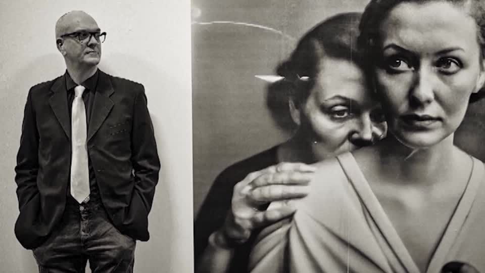 Video: Fotograf schlägt Preis für KI-generiertes Bild aus