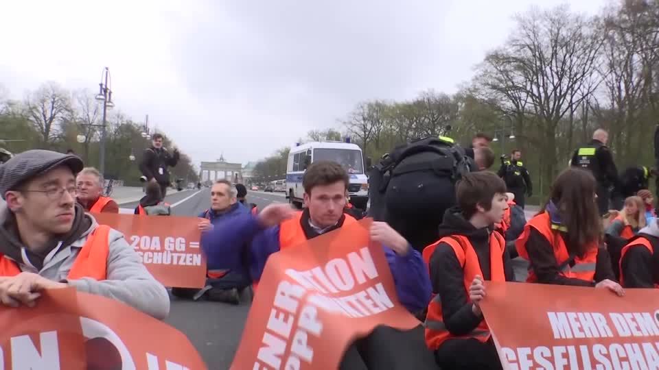 Video: Letzte Generation: "Wir sind nicht kriminell"