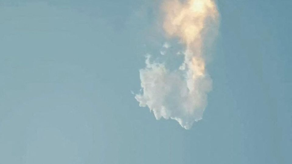 Starship-Riesenrakete explodiert bei erstem Testflug
