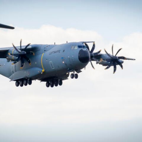 Ein Transportflugzeug vom Typ Airbus A400M der Luftwaffe