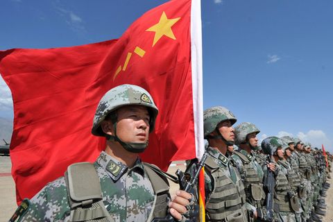China hat 2022 geschätzte 292 Milliarden Dollar in die Volksbefreiungsarmee investiert.