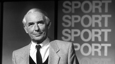 ARD-Sportmoderator Ernst Huberty in einer Sportschau-Sendung im Januar 1983