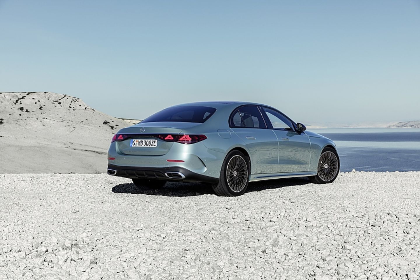 Das Oberklassemodell setzt auf eine edle Struktur...