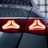 Die Rückleuchten tragen eine Sternoptik