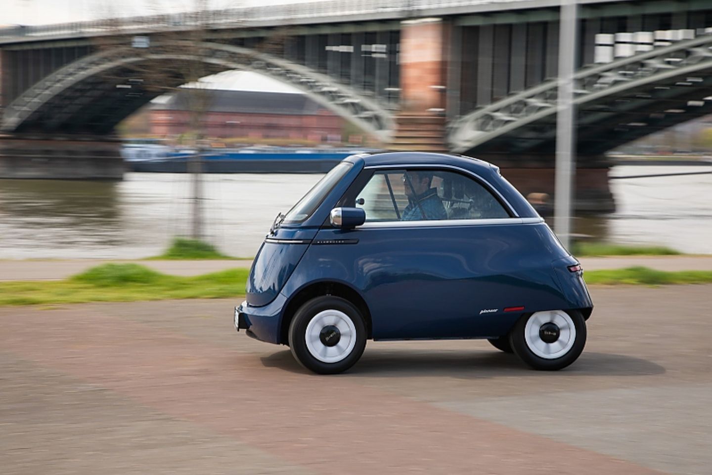 Microlino 2023