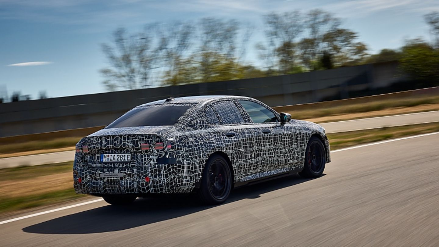 Technology: First drive in the BMW i5 prototype: Aim high