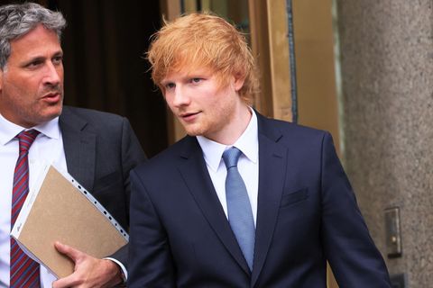 Ed Sheeran verlässt das Gericht in New York