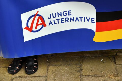 Die AfD-Jugendorganisation "Junge Alternative" wird als gesichert rechtsextremistische Bestrebungen eingeordnet