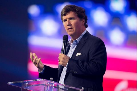 Aus für Star-Moderator: Rechter Hetzer (m/w/nicht-d) gesucht: Wie es nach dem Rauswurf von Tucker Carlson bei Fox News weitergehen könnte