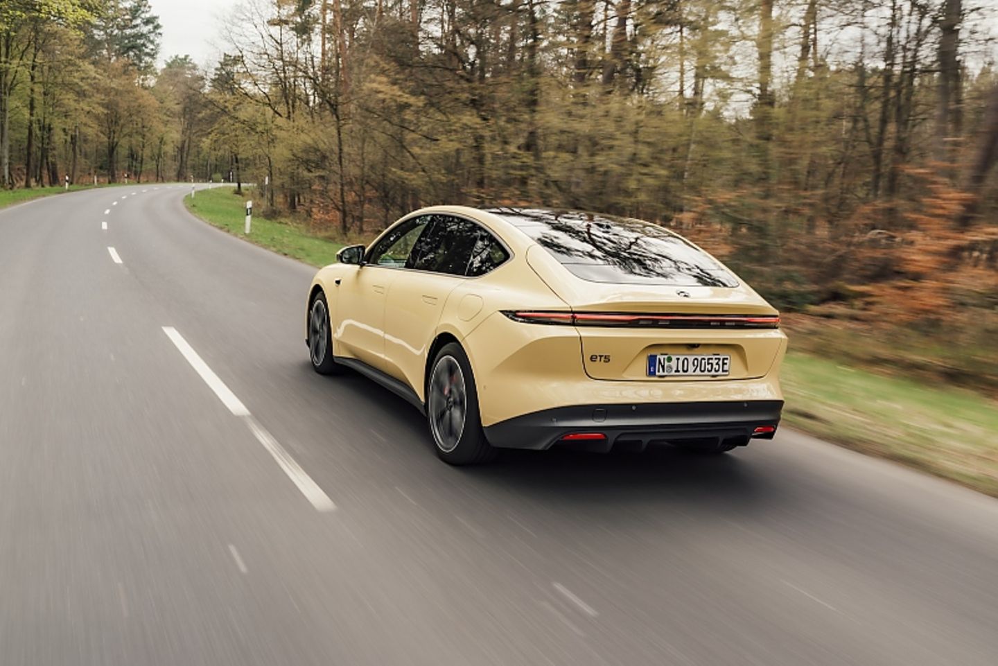 Nio ET5
