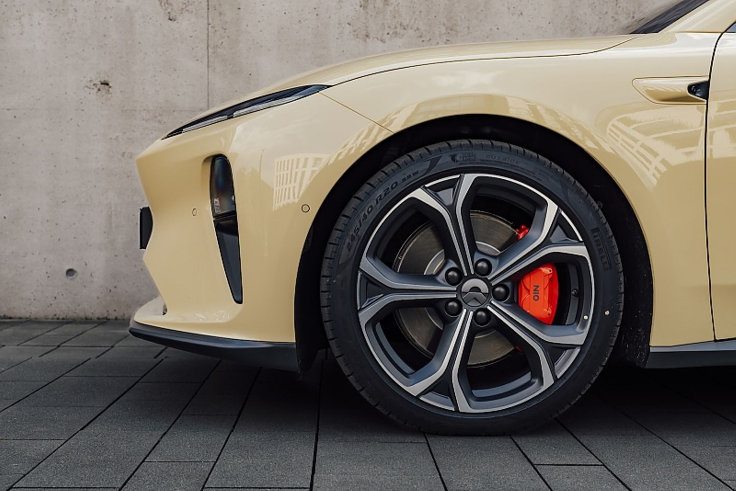 Nio ET5