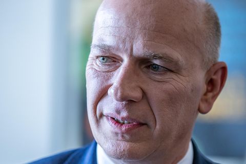 Kai Wegner, der neu ernannte Regierende Bürgermeister im Roten Rathaus in Berlin.