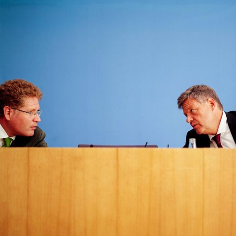 Redebedarf: Staatssekretär Patrick Graichen und Bundeswirtschaftsminister Robert Habeck.