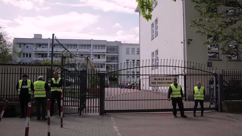 Warschau: Polen beschlagnahmt russisches Schulgebäude – Moskau kritisiert "feindseligen Akt der Behörden"
