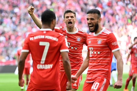 Spiel eher mau, aber Ergebnis in Ordnung: Der FC Bayern ist durch einen Sieg über Hertha BSC Berlin wieder Tabellenführer