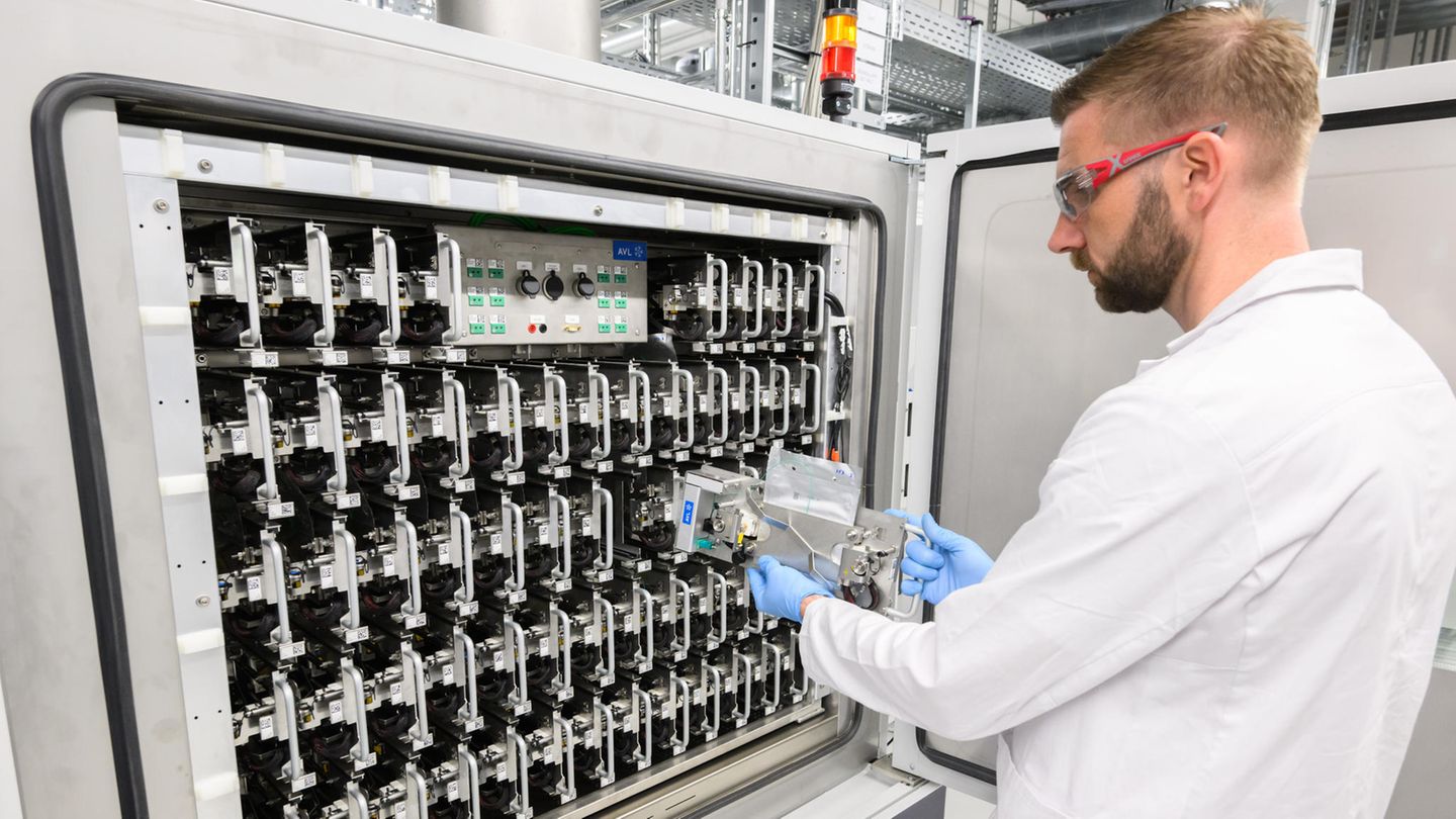 Facharbeiter im VW-Werk Salzgitter