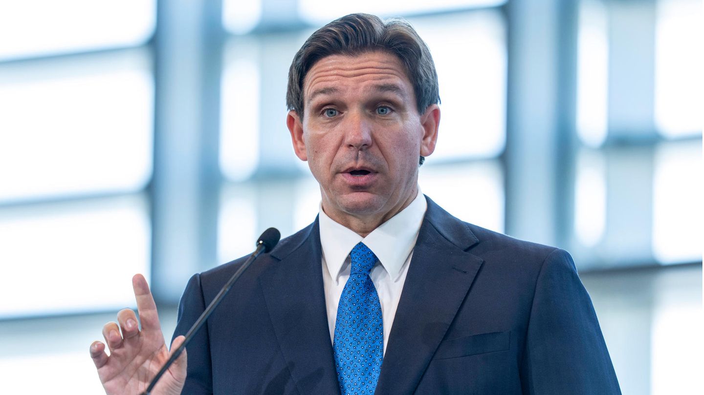 Ron DeSantis: How the conflict with Disney is helping him politically