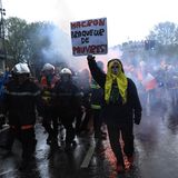 "Macron, Räuber der Armen"