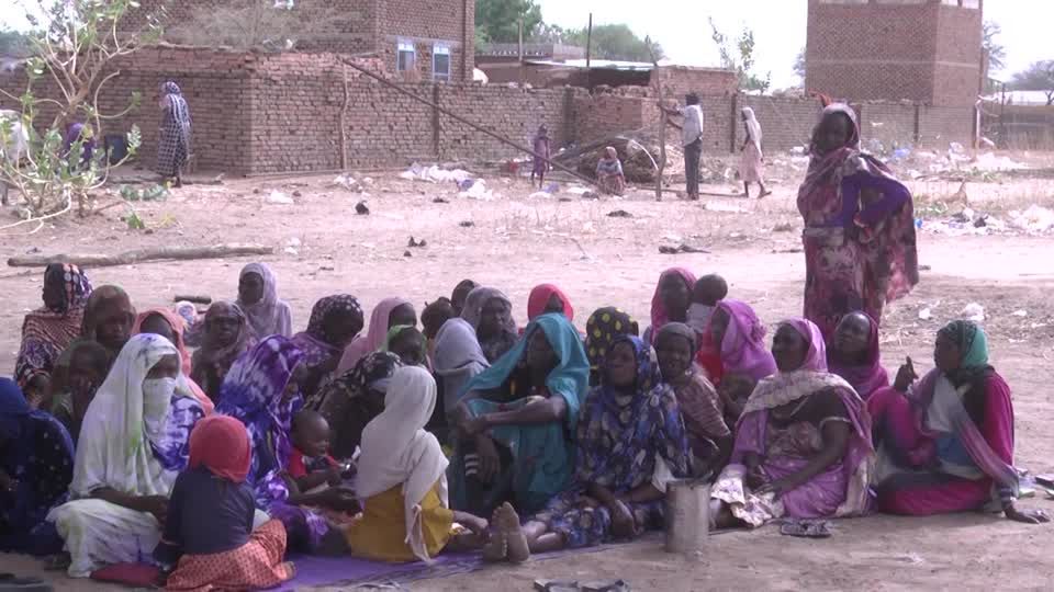 Video: UN befürchten mehr als 800.000 Flüchtlinge wegen Kämpfen im Sudan Video: UN befürchten mehr als 800.000 Flüchtlinge wegen Kämpfen im Sudan