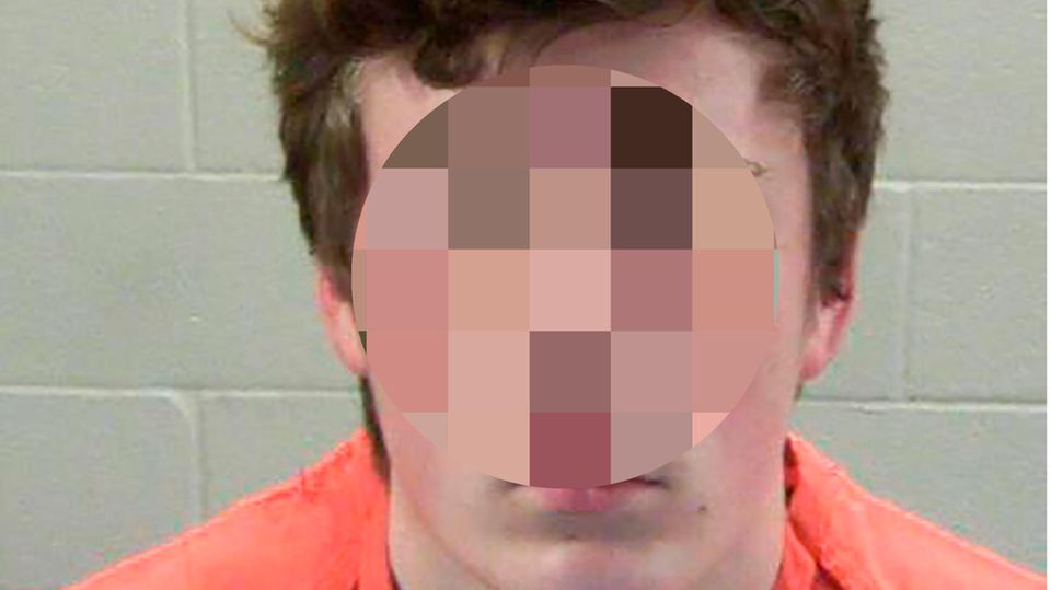 Grant F. auf einem Polizeifoto nach seiner Grillgabel-Attacke