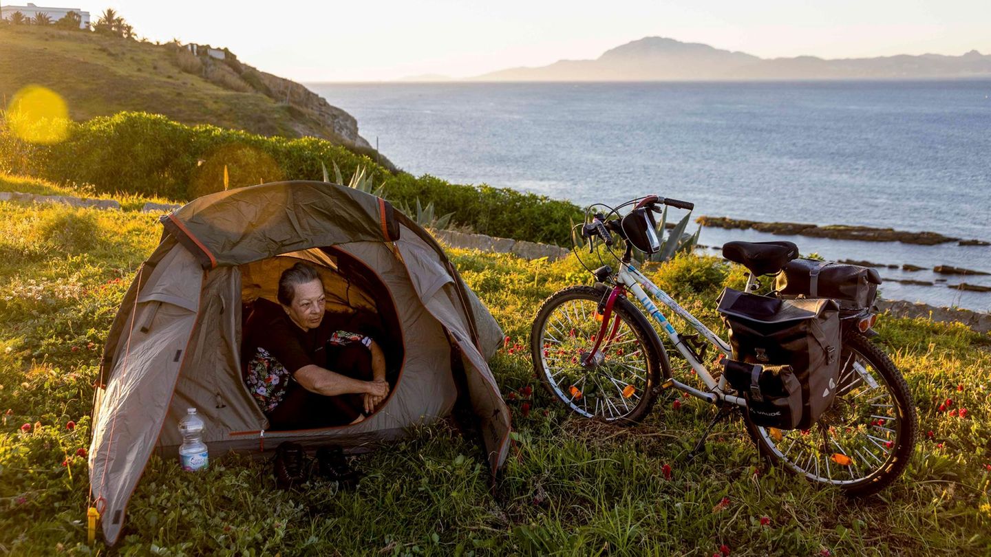 Altersarmut Aufmacher Bike-Oma Aufmacher Bike-Oma