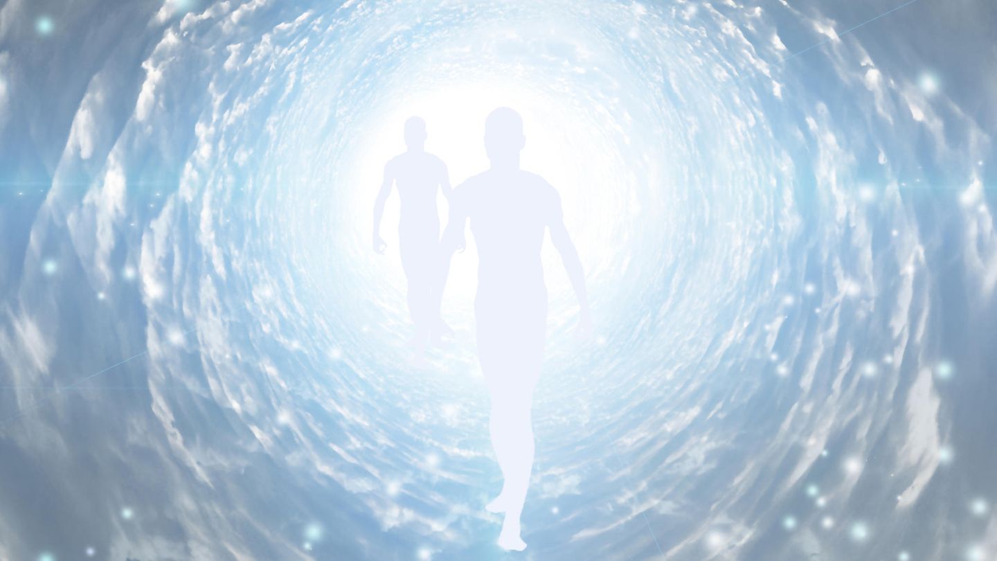 Am Ende eines Tunnels erscheint ein helles Licht: Eine Nahtoderfahrung, die immer wieder geschildert wird.