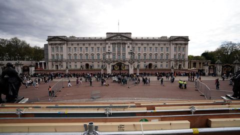 Am Buckingham Palace in London kam es am Dienstagabend zu einem Zwischenfall