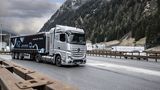 Mercedes Gen2 H2 Truck