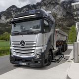 Mercedes Gen2 H2 Truck