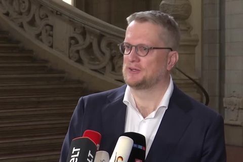 Video: Messerangriff an Berliner Schule: Mutmaßlicher Täter soll in Psychiatrie