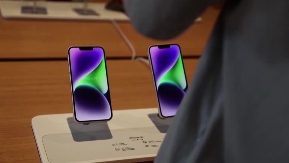 Video: Apple trotzt mit starkem iPhone-Absatz trübem Branchentrend