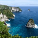 Blick auf die Paluang-Klippen in Nusa Penida