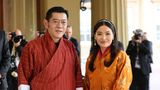 In landesüblicher Kleidung: Königin Jetsun Pema von Bhutan und König Jigme Khesar Namgyel Wangchuck