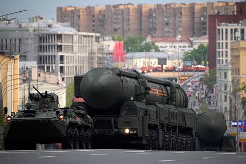 Die Siegesparade auf dem Roten Platz droht für Wladimir Putin zum Debakel zu werden