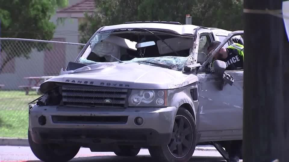 Video: Auto rast in Fußgängergruppe in Texas: Mindestens 7 Tote