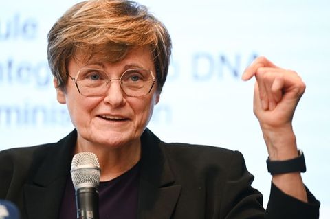 Außer in Corona-Impfstoffen könnte die mRNA-Technik nach Aussagen der Forscherin Katalin Kariko möglicherweise bald auch gegen e