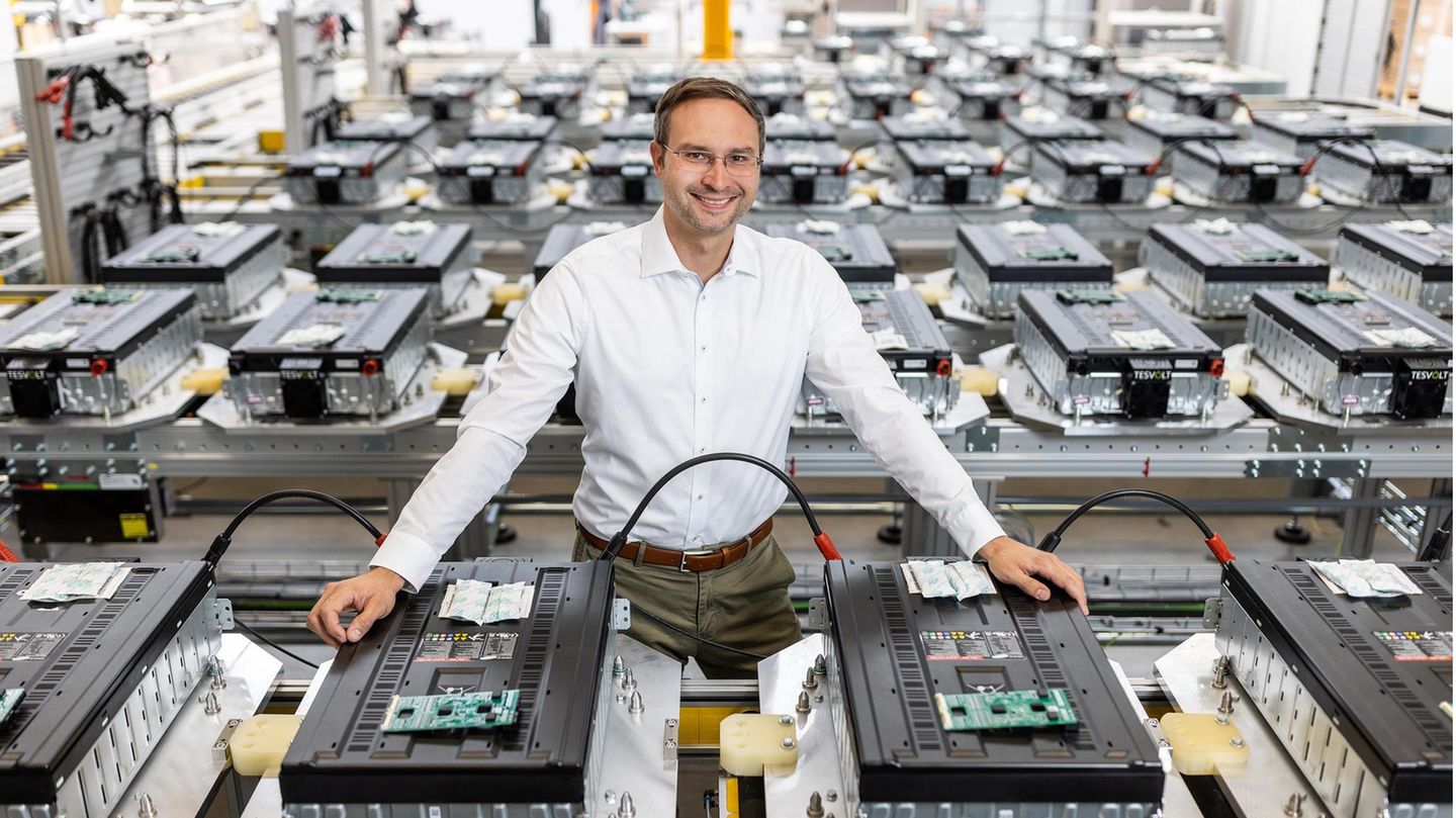 Daniel Hannemann produces power storage from Wittenberg