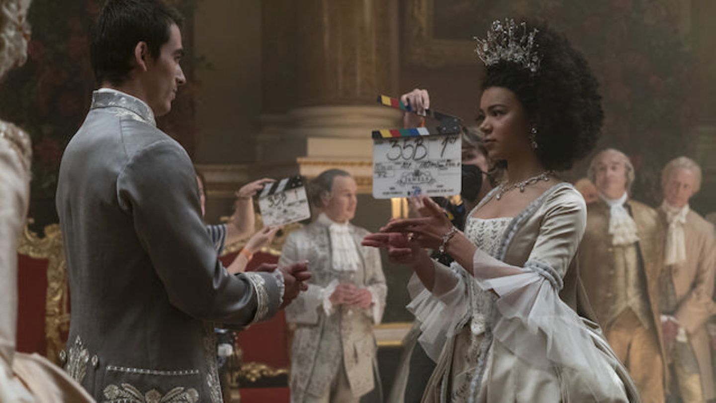 “Queen Charlotte” actor talks about sex scenes: “The first time was nerve-wracking