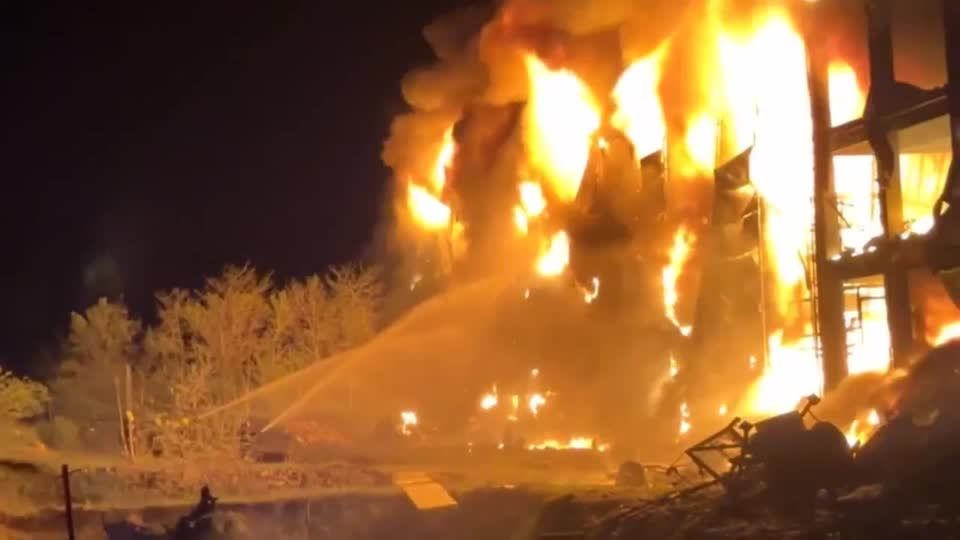 Odessa, Charkiw und Kiew: Ukraine meldet Tote bei russischer Angriffswelle vor Gedenktag