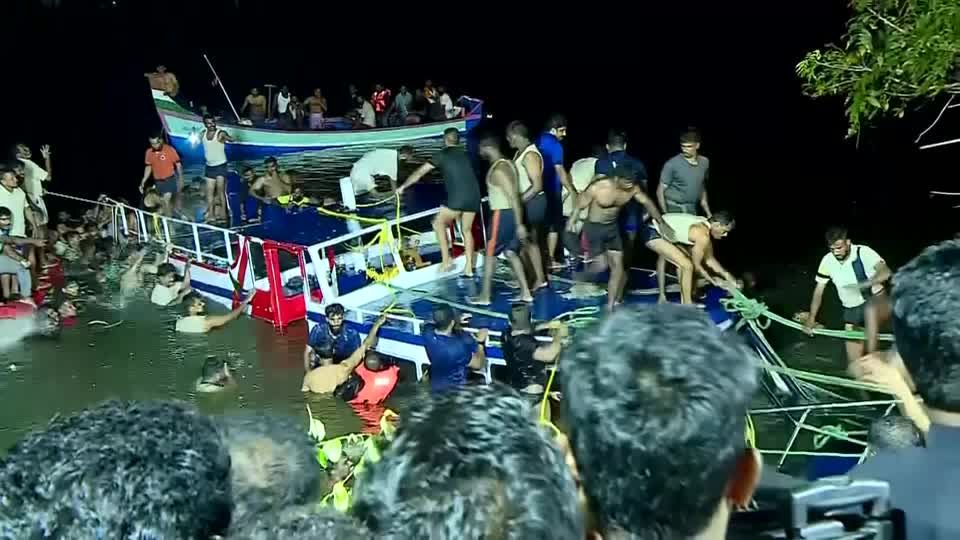 Video: Mehr als 20 Tote bei Bootsunglück in Indien