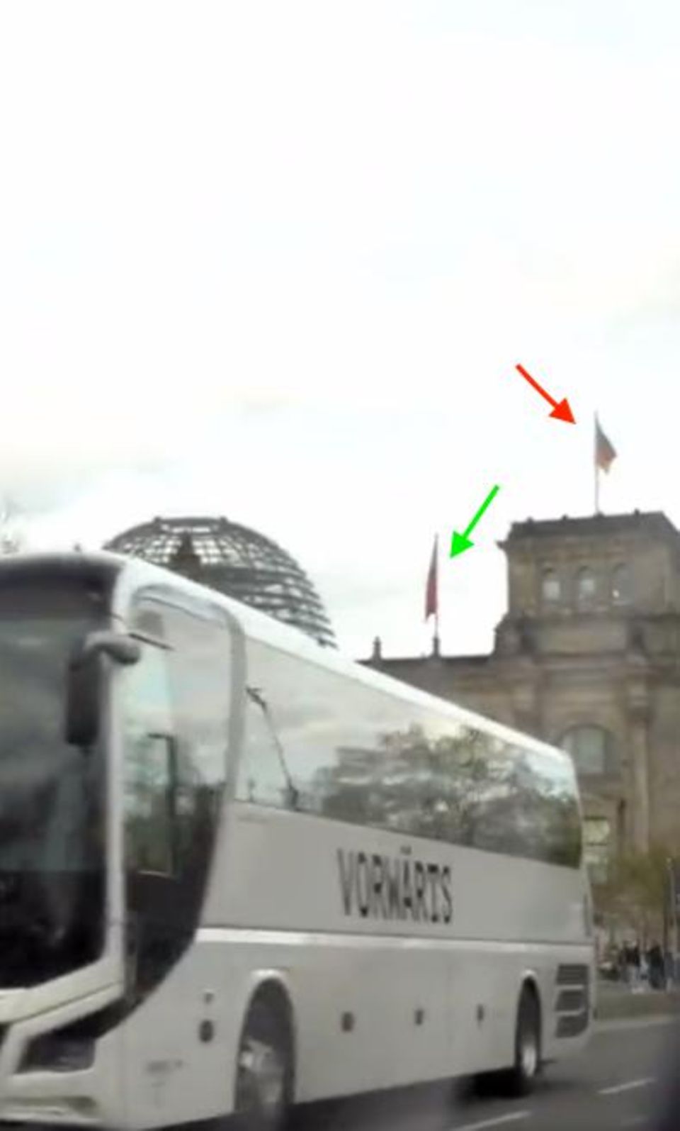 Faktencheck: Sowjetflagge auf Reichstag Faktencheck: Sowjetflagge auf Reichstag