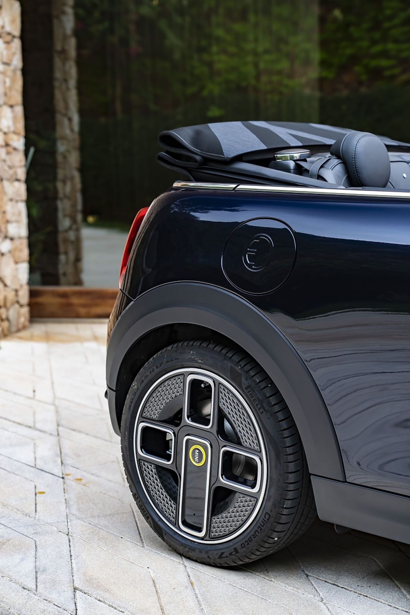 Mini Cooper SE Cabrio