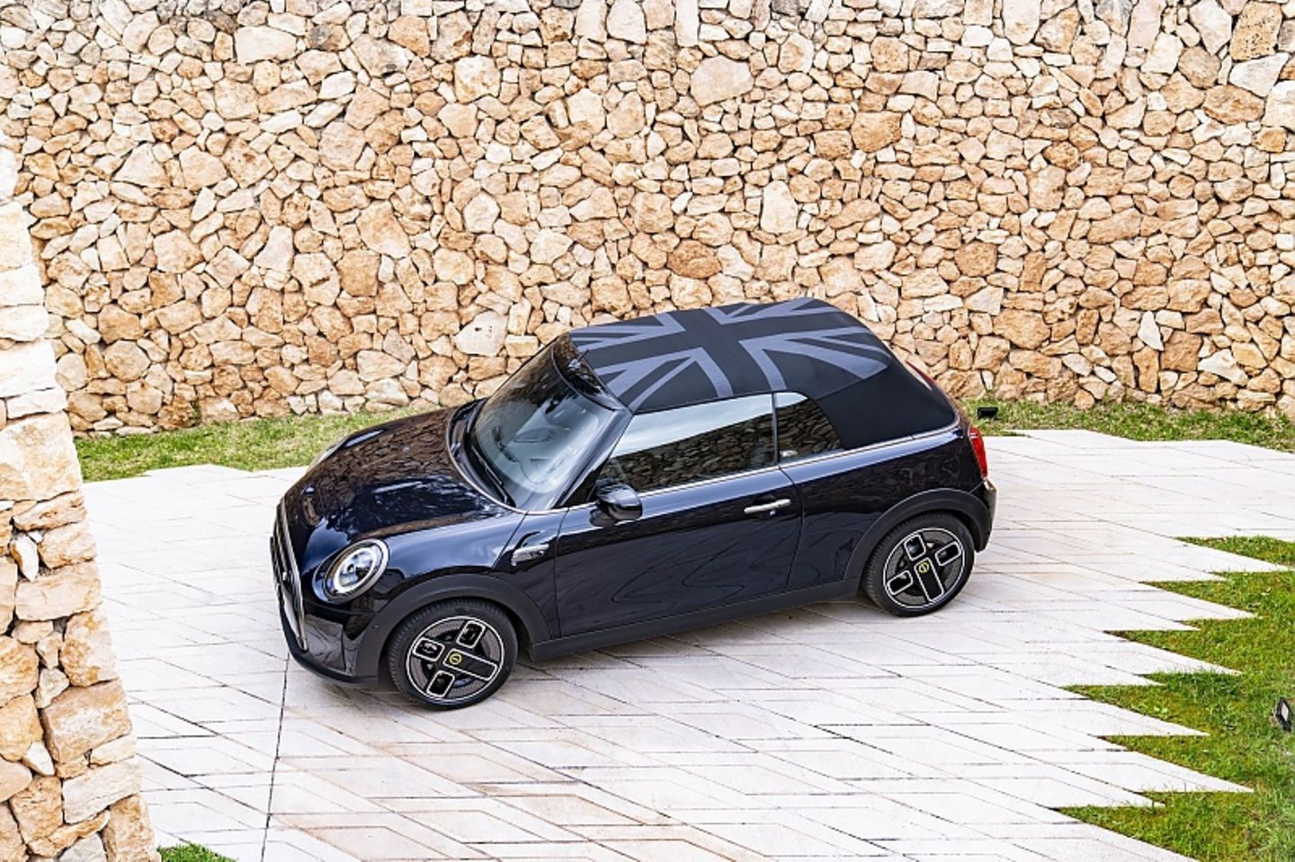 Mini Cooper SE Cabrio