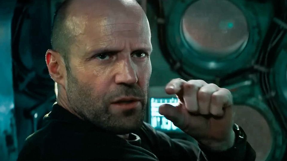 Jason Statham gegen Steinzeit-Hai: "Meg 2" im völlig abgedrehten Trailer